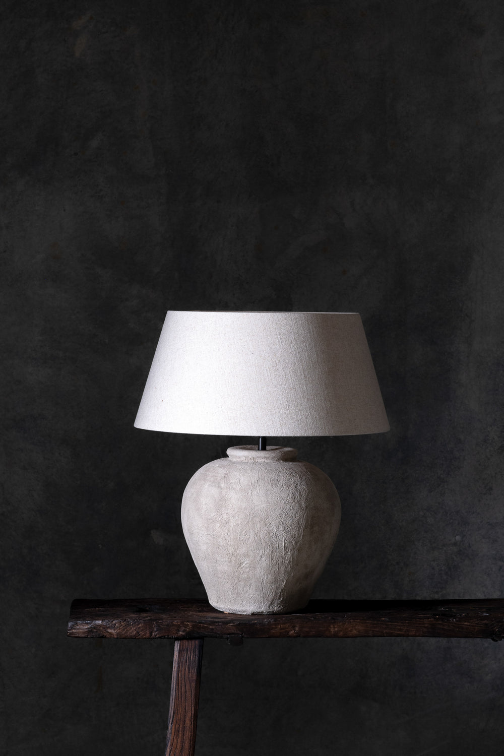Figo Jug Lamp Ecru